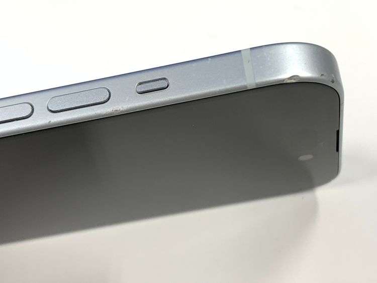 �ڥ�Х���BOX�� ����85%SIM�ե꡼ iPhone15 128GB �֥롼