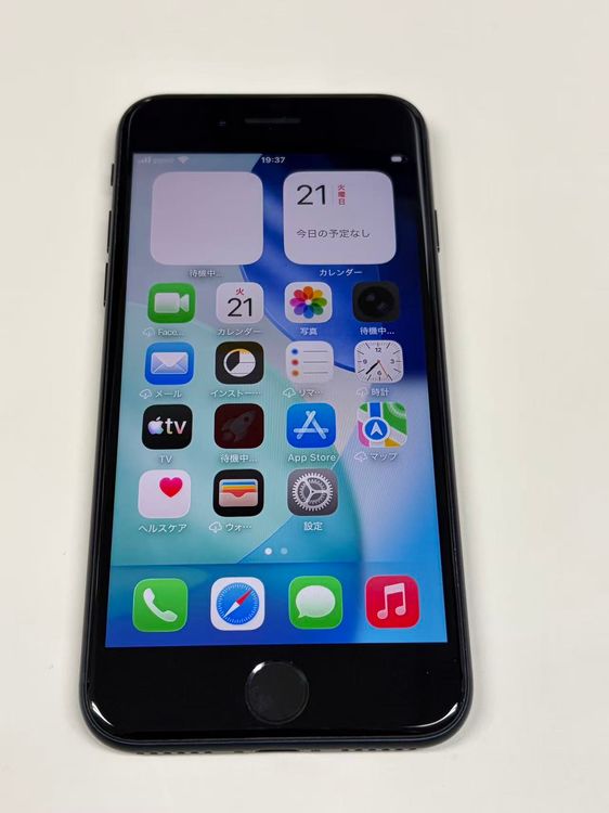 �ڥ�Х���BOX�ۿ���Ʊ�� ����87%SIM�ե꡼ iPhone SE(�裳����) 64GB