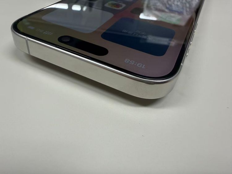 ���� ����89%SIM�ե꡼ iPhone15 Pro 256GB �ۥ磻�ȥ����˥���