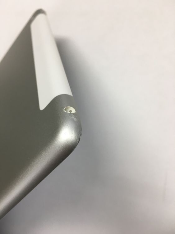 �ڥ�Х���BOX������ ����93% Apple iPad ��8���� SIM�ե꡼ 32GB ����С�