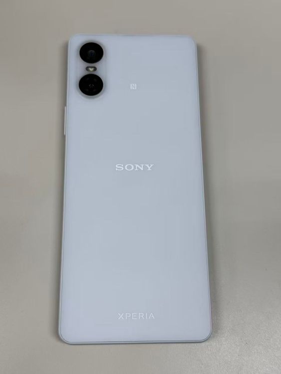 �ڥ�Х���BOX�۶���������98% SIM�ե꡼Xperia 10 VI A402SO 128GB