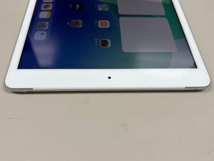 ���� ��SIM�ե꡼iPad (��8����) 128GB ����С�
