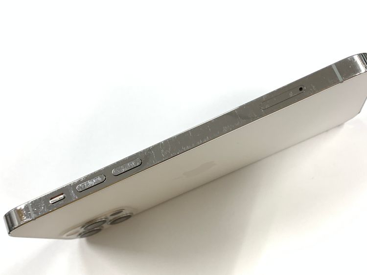 �ڥ�Х���BOX������77%SIM�ե꡼ iPhone12 Pro 128GB ����С�