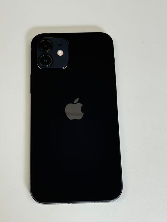 �ڥ�Х���BOX�۶����� SIM�ե꡼ iPhone12 64GB �֥�å�