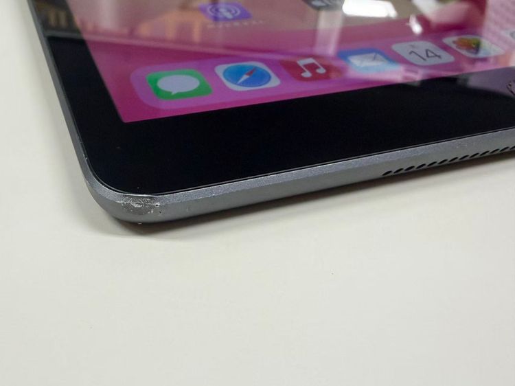 ���� ����94% SIM�ե꡼iPad (��8����) 32GB ���ڡ�������