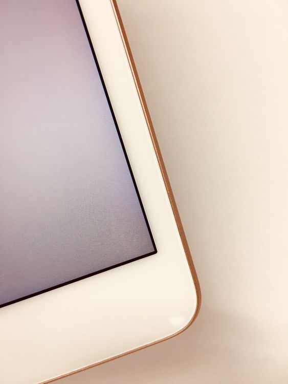 ڥХBOX۶ 83 SIMե꡼ iPad mini 5 64GB
