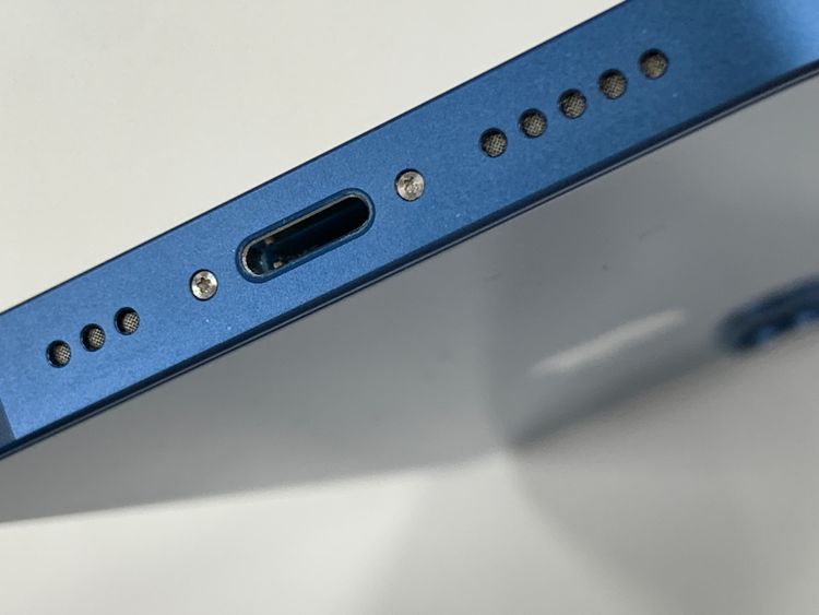 �ڥ�Х���BOX��Ķ���� ����84%SIM�ե꡼ iPhone13 512GB �֥롼