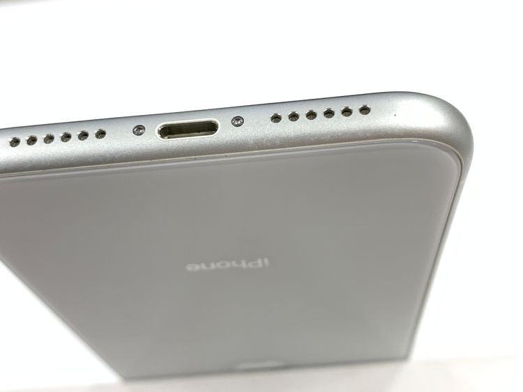 �ڥ�Х���BOX������ ����90% SIM�ե꡼iPhoneXR 64B �ۥ磻��