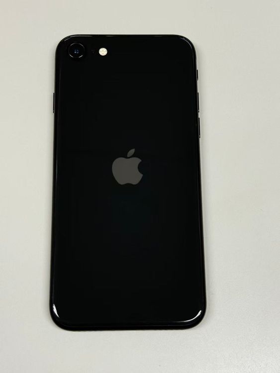 �ڥ�Х���BOX�۶����� ����91%SIM�ե꡼iPhone SE(��2����) 64GB