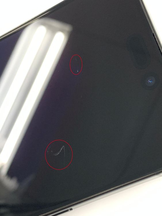 �ڥ�Х���BOX�� ����85%SIM�ե꡼ iPhone15 Pro 128GB �֥�å������˥���