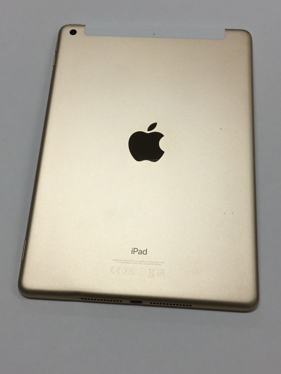 �ڥ�Х���BOX��SIM�ե꡼ Apple iPad ��5���� 128GB �������