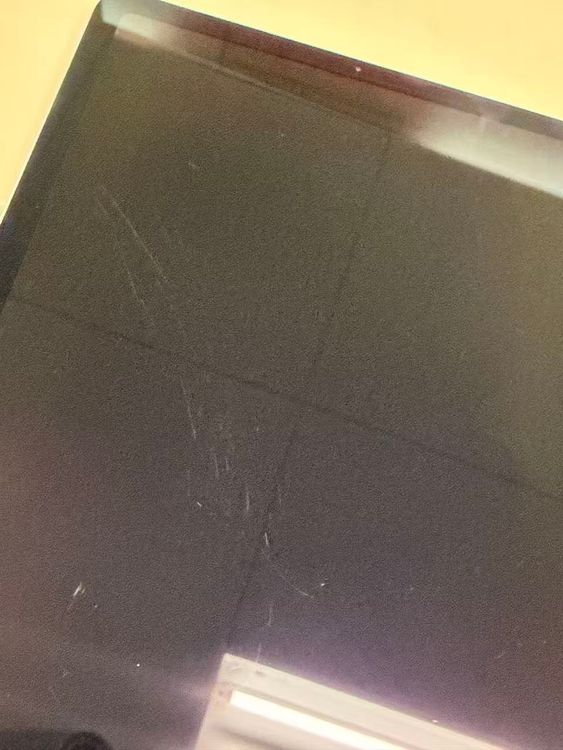 ����76% iPad Air (��4����) 256GB Wi-Fi��ǥ� �������֥롼