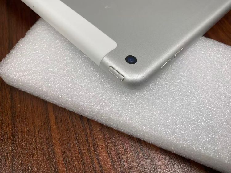 ����96��Apple iPad7 Wi-Fi + Cellular128GB��Silver