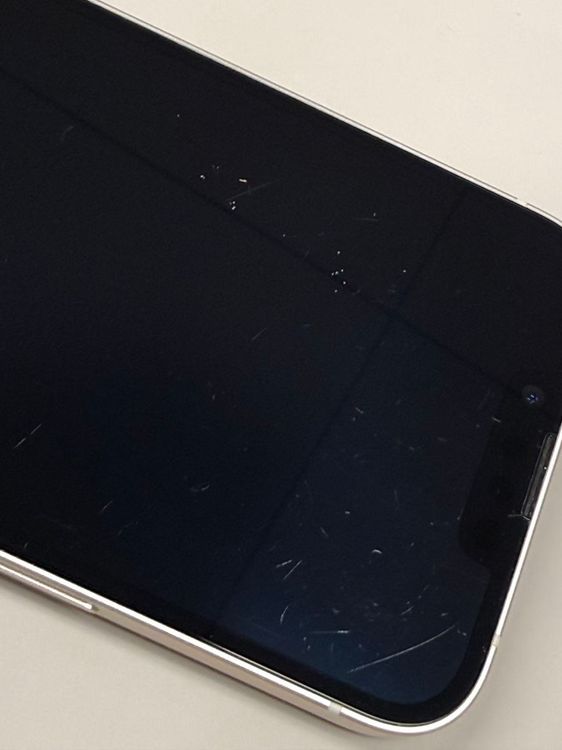 �ڥ�Х���BOX������83%SIM�ե꡼ iPhone14 128GB �������饤��