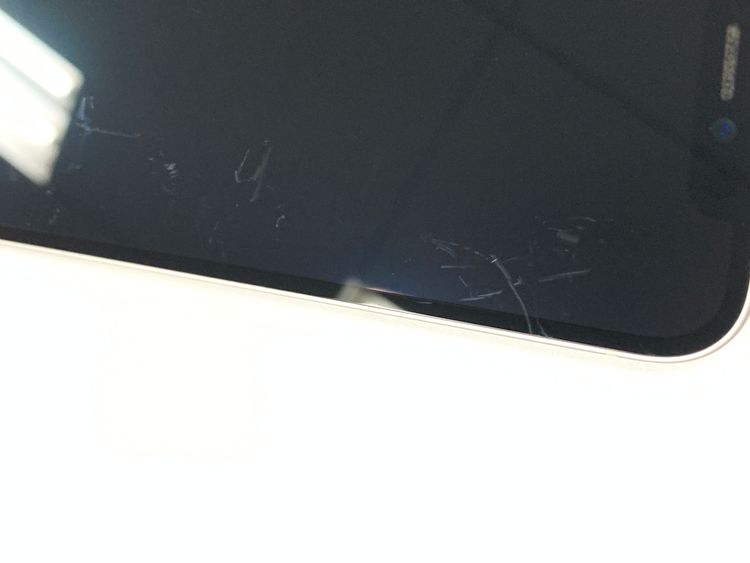 �ڥ�Х���BOX�� ����85% SIM�ե꡼ iPhone12 64GB �ۥ磻��