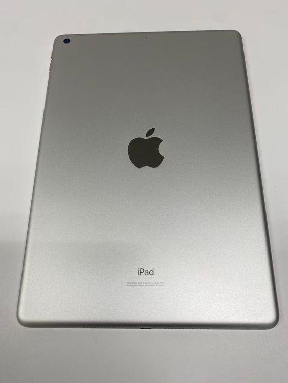 Apple iPad ��7���� Wi-Fi��128GB Silevr  �Ÿ�����ʤ�