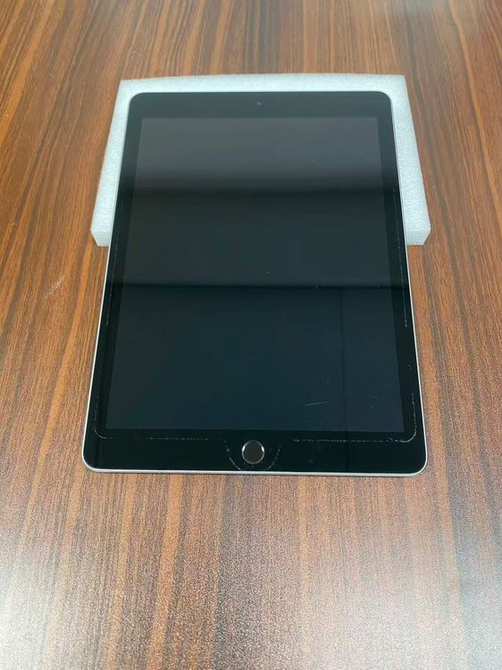 Apple iPad ��6���� Wi-Fi��128GB Space gray