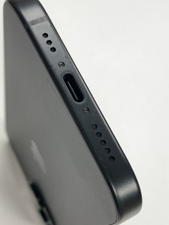 �ڥ�Х���BOX�� ����86%SIM�ե꡼ iPhone15 128GB �֥�å�