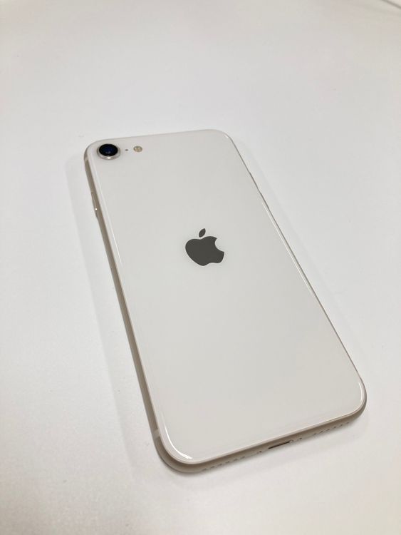 �ڥ�Х���BOX�� ����Ʊ���� ����99%SIM�ե꡼ iPhone SE(��3����) 64GB
