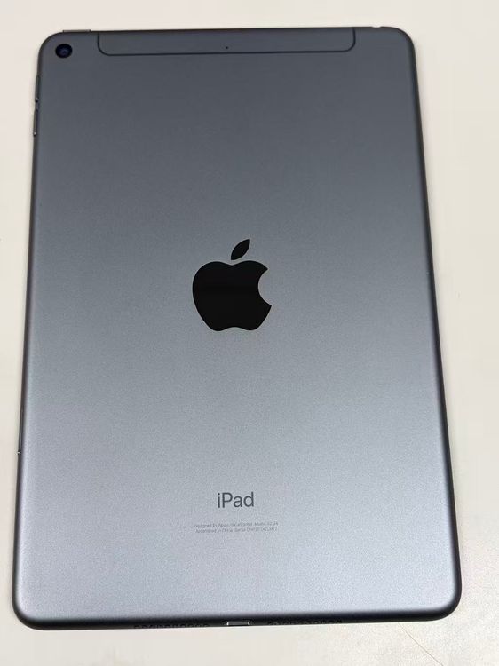 ����85% SIM�ե꡼iPad mini(��5����)  64GB ���ڡ�������
