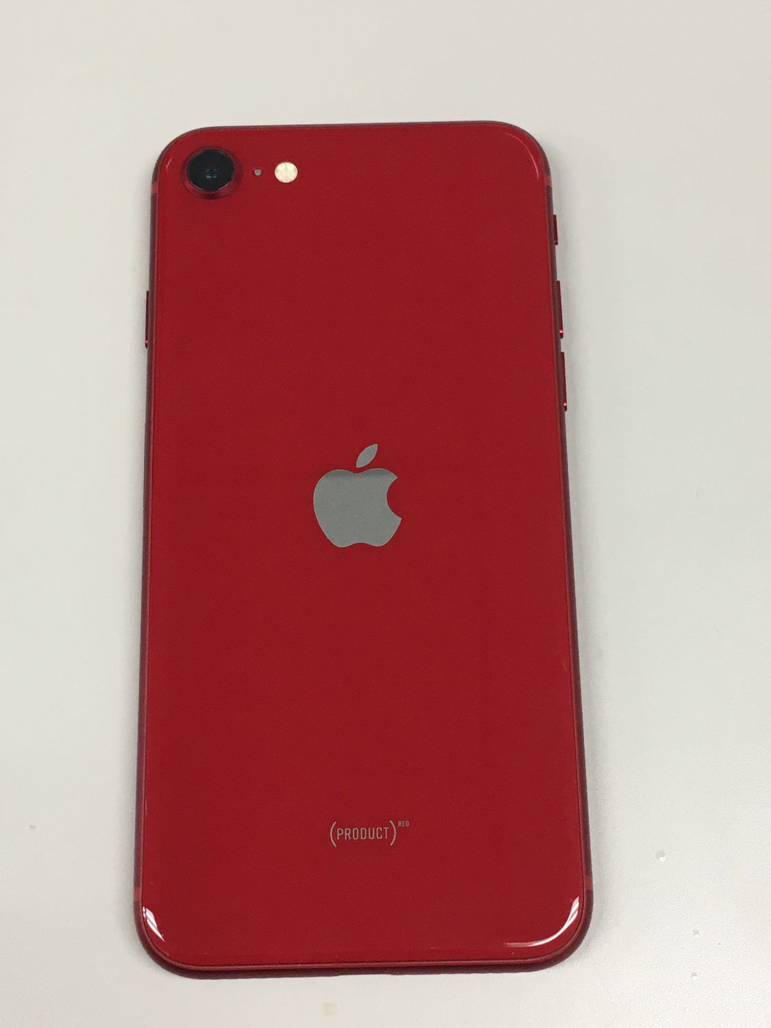 Apple iPhone SE (第3世代) レッド 128GB 使用小　美品 Amazon | 【整備済み品】 Apple iPhone SE（第3世代） 128GB
