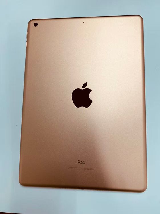 ��ư���ǧ��������Ѥߡ�Apple iPad ��6���� Wi-Fi��32GB Gold