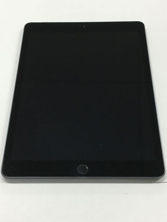 �ڥ�Х���BOX������82�� Apple iPad ��7���� 128GB SIM�ե꡼