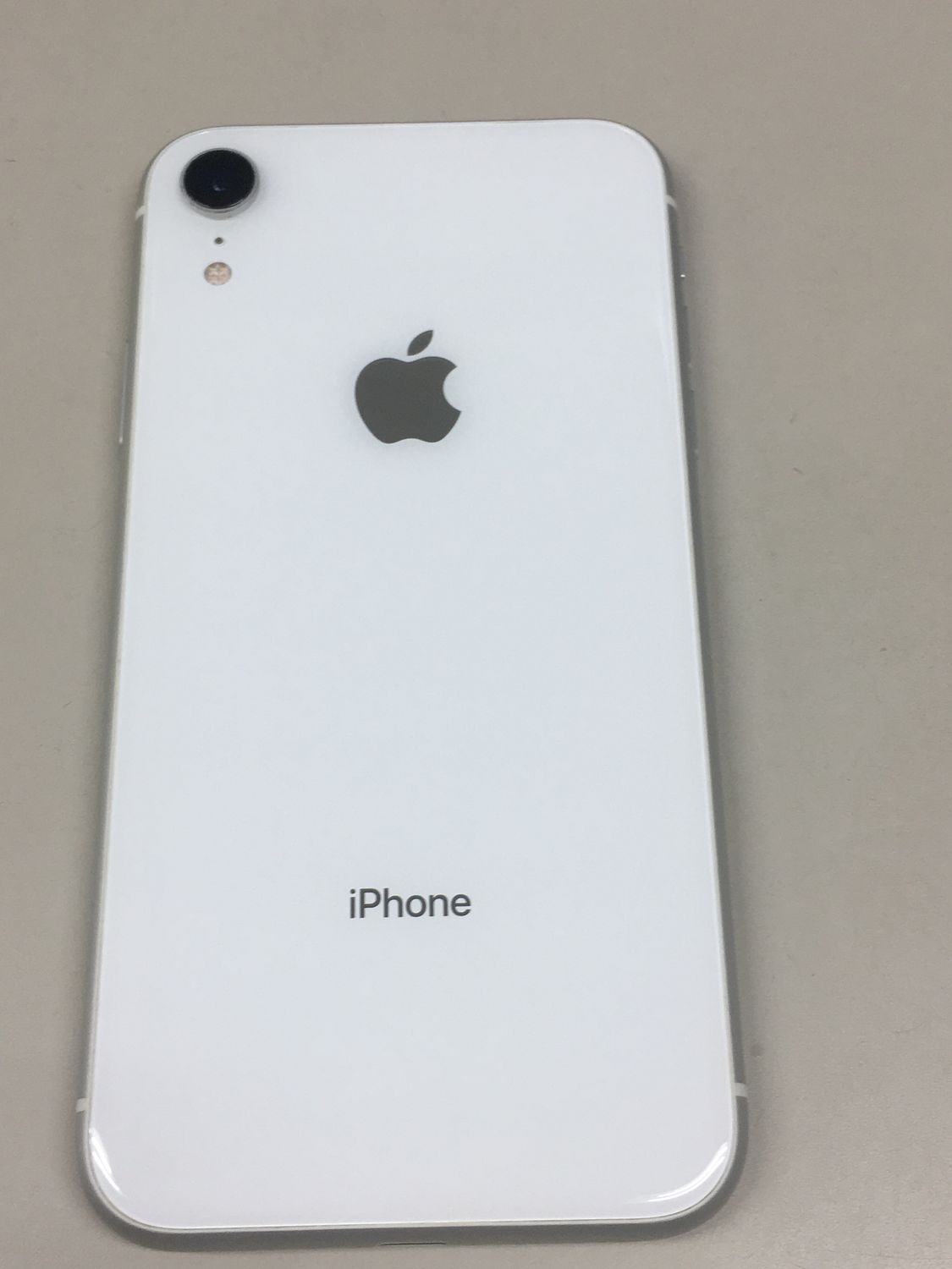 美品 Apple iPhoneXR 64GB SIMフリー(SIMロック解除済) ホワイト 08