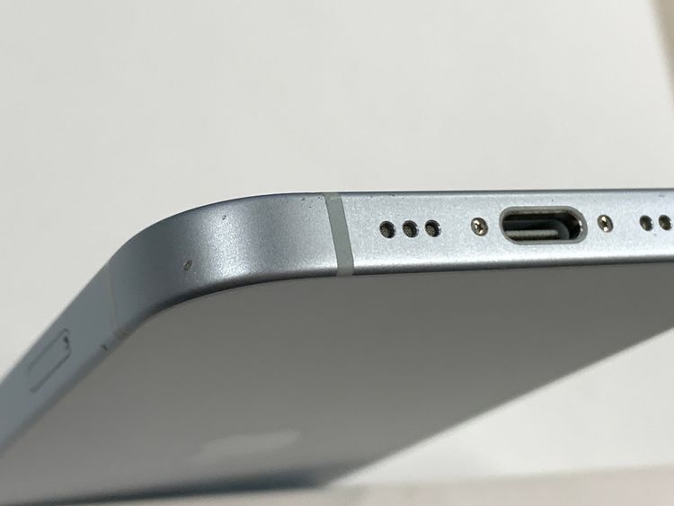 �ڥ�Х���BOX�� ����82%SIM�ե꡼ iPhone15 128GB �֥롼