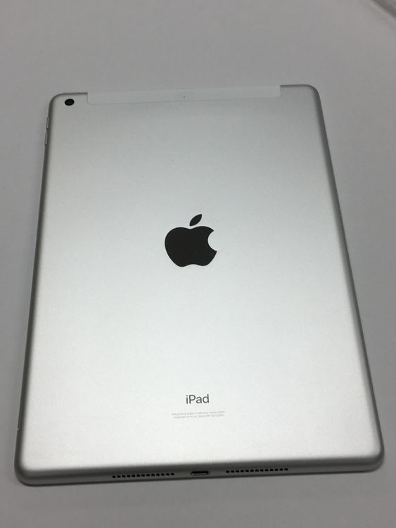 �ڥ�Х���BOX������  ����71% SIM�ե꡼ iPad ��8���� 32GB ����С�