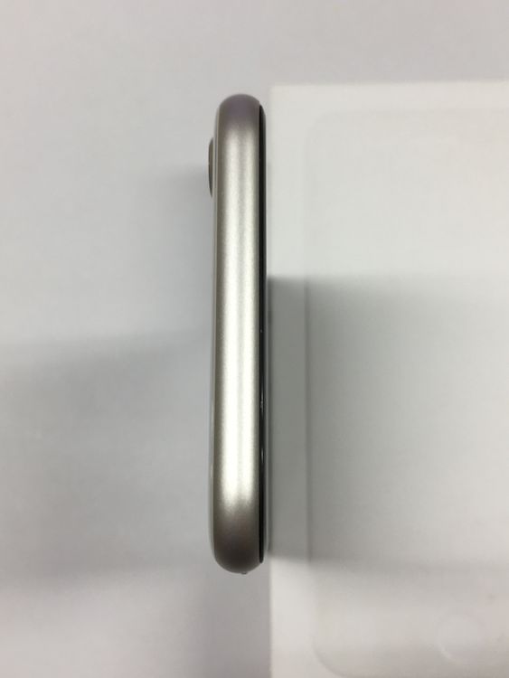�ڥ�Х���BOX������85�� iPhone SE3 ��3���� 64GB SIM�ե꡼ �������饤��