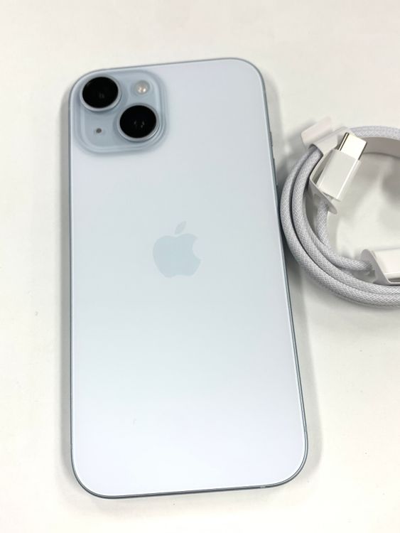 �ڥ�Х���BOX�� ����Ʊ�� ����88%SIM�ե꡼ iPhone15 256GB �֥롼&