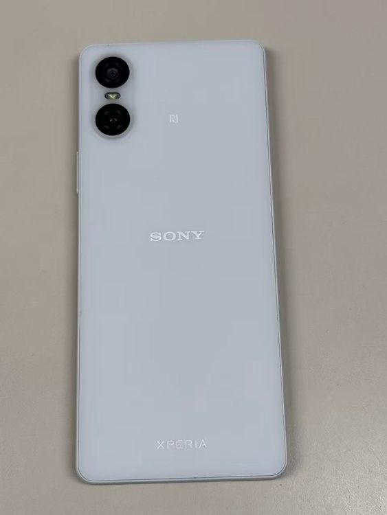 �ڥ�Х���BOX������ ����98% SIM�ե꡼Xperia 10 VI A402SO 128GB