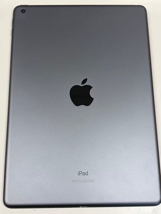 Apple iPad ��7���� Wi-Fi��128GB ���ڡ������� �Хåƥ꡼��ĥ