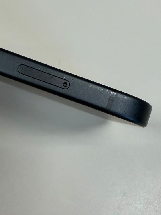 ���� ����86%SIM�ե꡼iPhone15 128GB �֥�å�