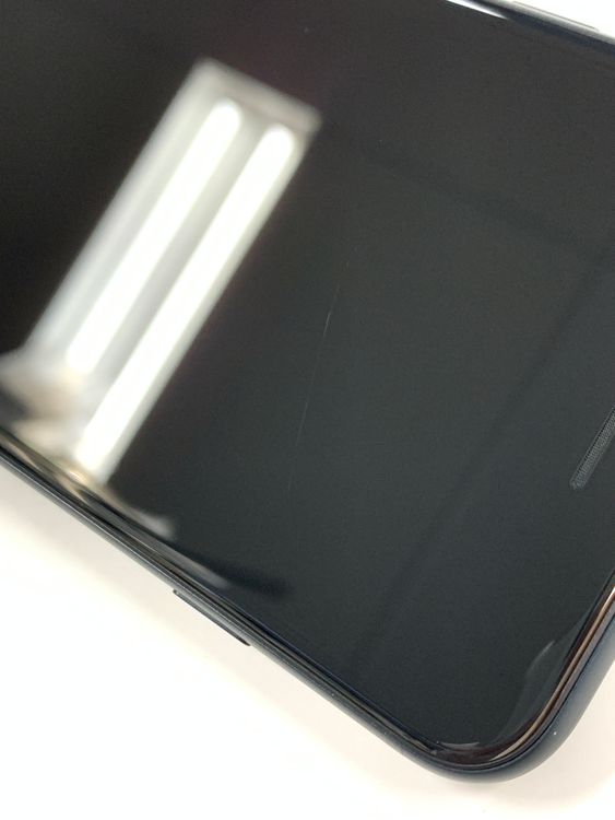 �ڥ�Х���BOX�� ������ ����92%SIM�ե꡼iPhone SE(�裳����) 128GB