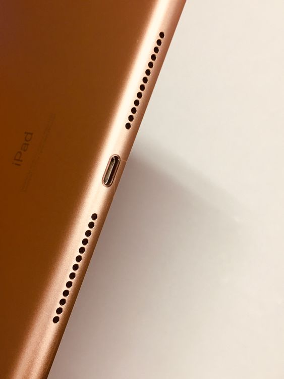 �������� iPad ��7���� WiFi��ǥ� 32GB ������� SIM�ե꡼