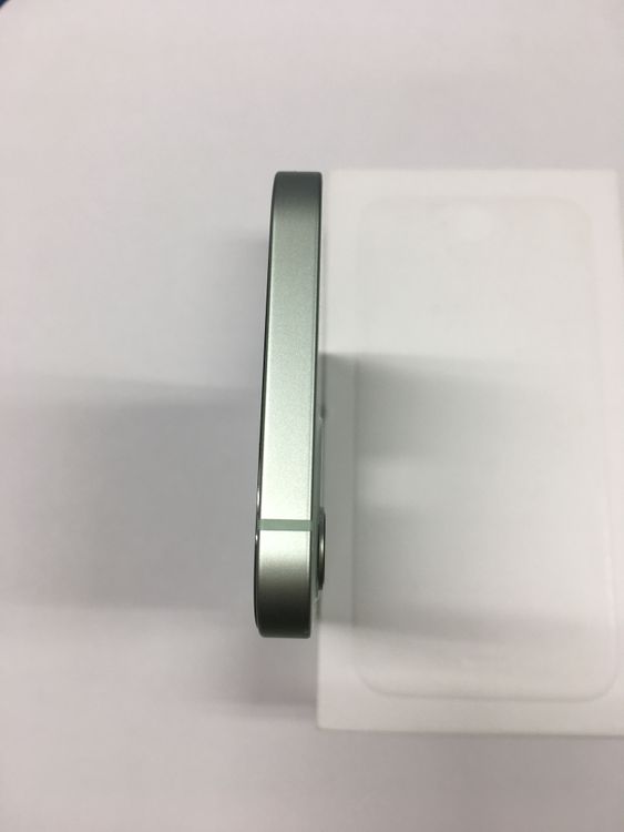 ��ư������ ����100��۶����� SIM�ե꡼ iPhone 12 64GB ���꡼��