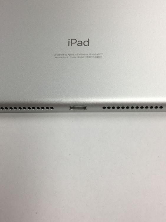 �ڥ�Х���BOX������ ����89% Apple iPad ��8���� 32GB WiFi��ǥ�
