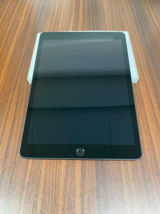 ����87%Apple iPad8 Wi-Fi + Cellular 32GB��Space gray