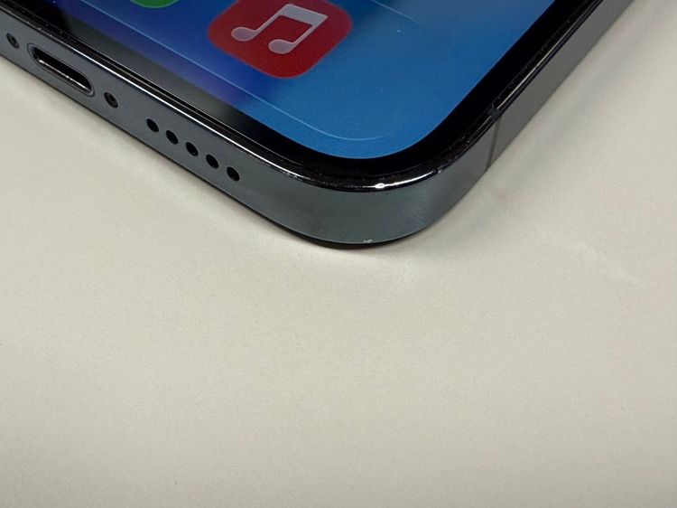 ����82% SIM�ե꡼ iPhone12 Pro 128GB �ѥ��ե��å��֥롼