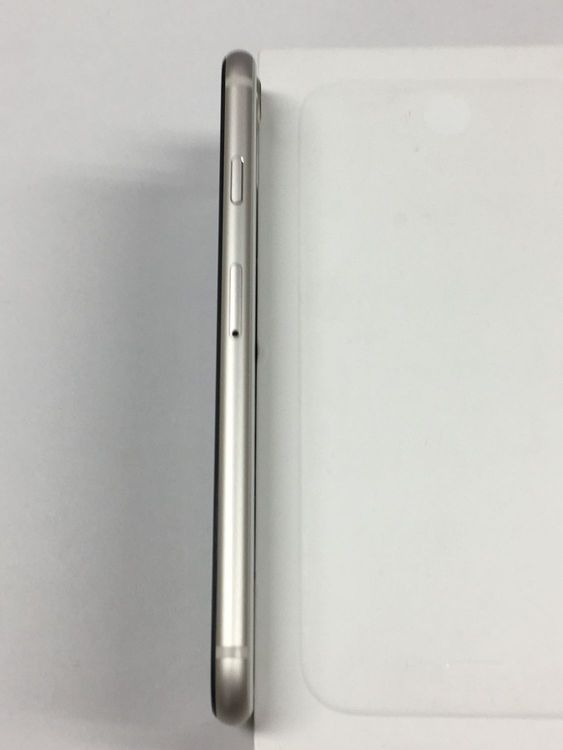 �ڥ�Х���BOX������ iPhone SE3 ��3���� 64GB SIM�ե꡼