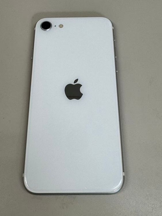 �ڥ�Х���BOX�ۿ���Ʊ���� ����90%SIM�ե꡼iPhone SE(��2����) 128GB