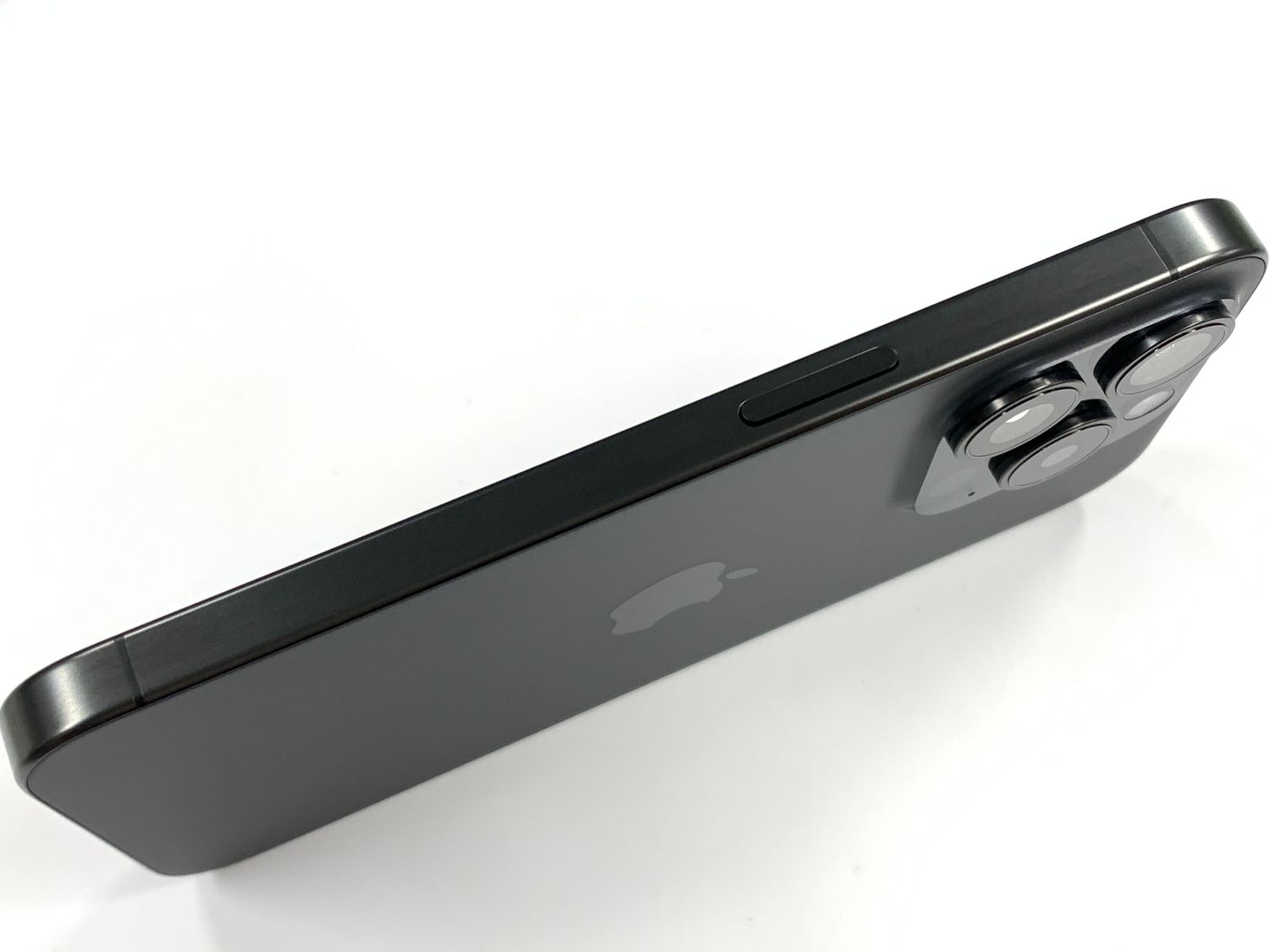 ムスビー｜【モバイルBOX】新品同様 電池90%SIMフリー iPhone15