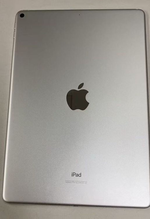 Apple iPad Air 3 Wi-Fi  64GB Silver