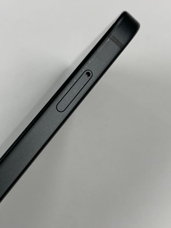 �ڥ�Х���BOX�� Ķ���� ����96%SIM�ե꡼ iPhone15 128GB �֥�å�