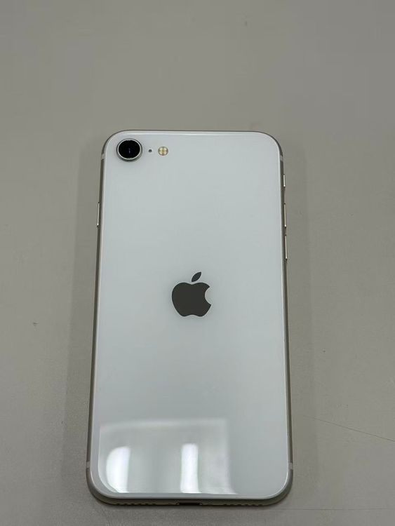 ������ ����100%SIM�ե꡼ iPhone SE(��3����) 64GB