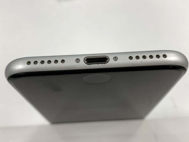 �ڥ�Х���BOX������ ����90%SIM�ե꡼ iPhone SE2 ��2���� 64GB �ۥ磻��
