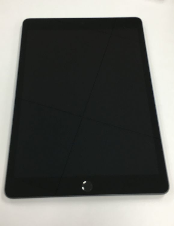 �ڥ�Х���BOX������ Apple iPad ��9���� 64GB WiFi��ǥ� ���ڡ������쥤
