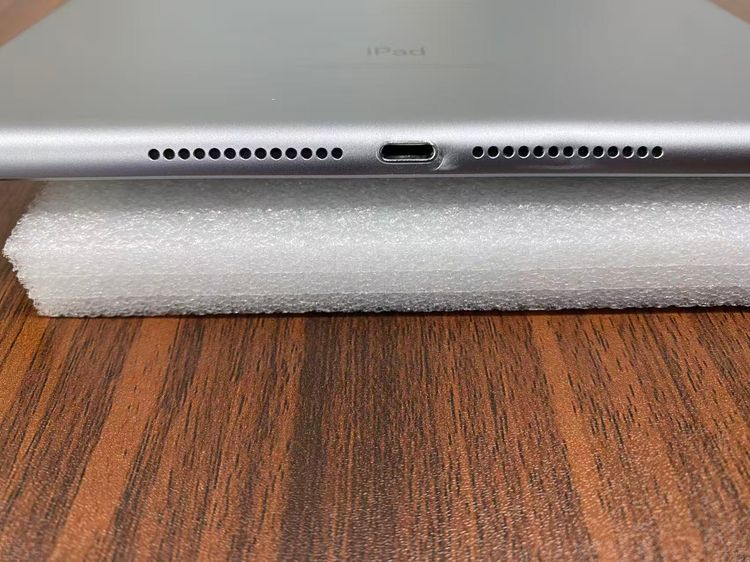 Apple iPad ��6���� Wi-Fi 128GB Space gray �����꽼�Ÿ��԰���